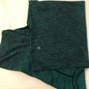 Lululemon XL green/black heathered shirt